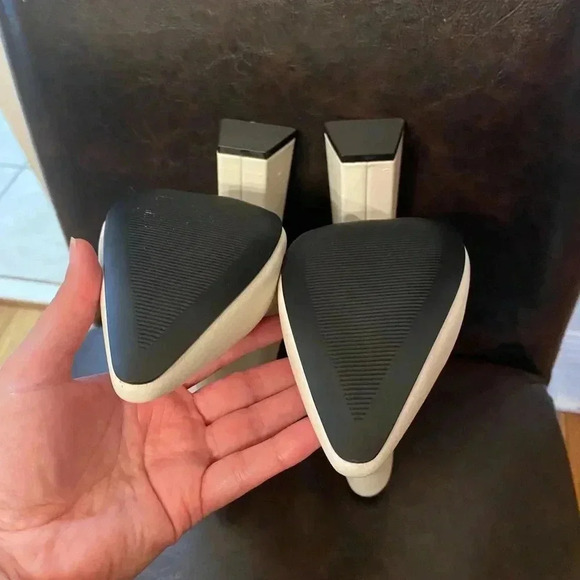 Marc Fisher Kulika Ivory Chunky heeled bootie - Picture 9 of 13